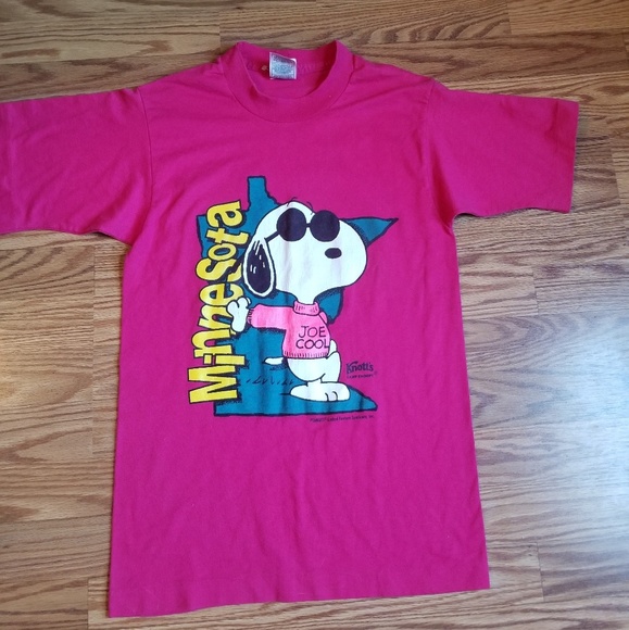 Peanuts Tops Womens Joe Cool Snoopy Tshirt Minnesota Poshmark